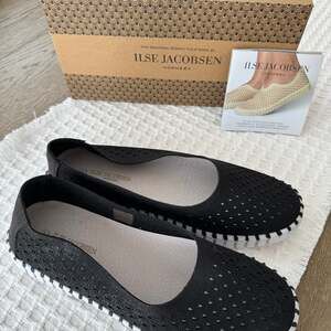 Ilse Jacobsen Women's Tulip Flats In Black
